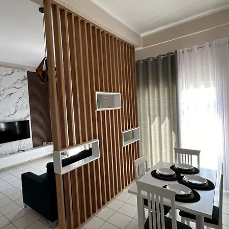 شقة Hotel-apartments Marku